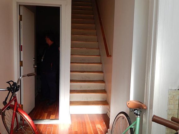 4th image of 1739 W Montgomery Ave #1
