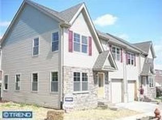 7443 Keiffer St, Philadelphia, PA 19128