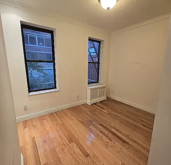 334 E 73rd St #5A — Photo 2