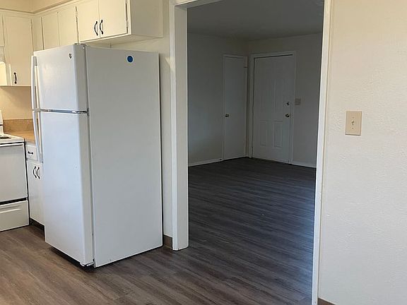 5th image of 721-759 Hawthorne Ave NE #753