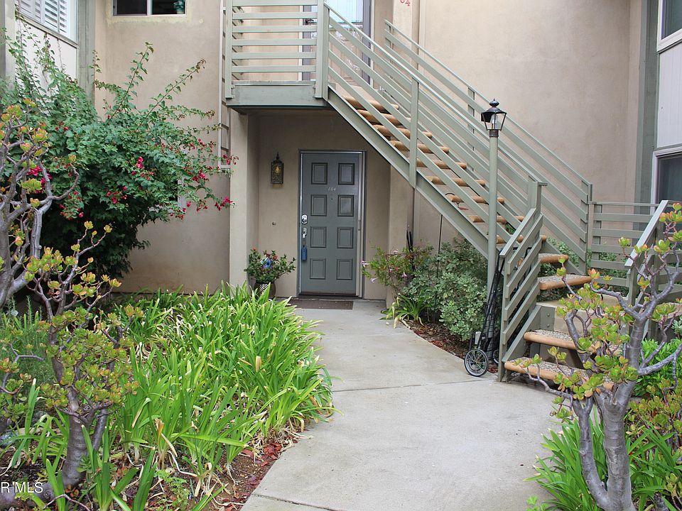 1st image of 248 Oak Leaf Dr #104