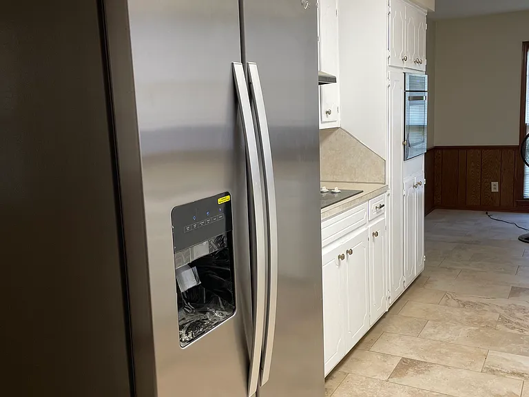 3102 Apache Dr — Photo 2