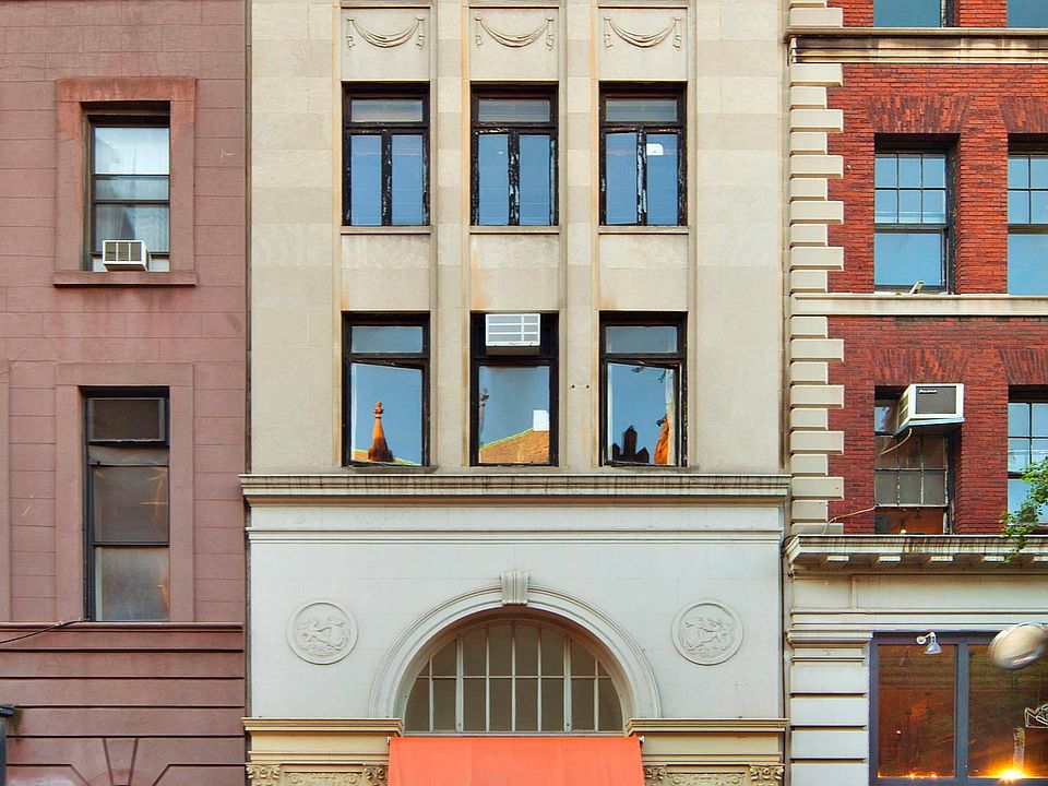 1st image of 160 Montague St Ste 2