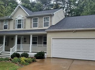 47 Live Oak Ln, Stafford, VA