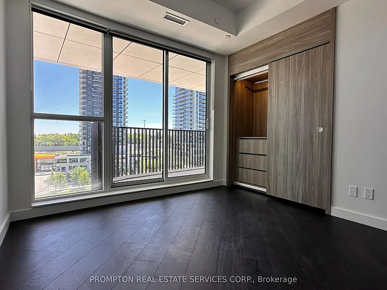 18 Esther Shiner Blvd #706 — Photo 18