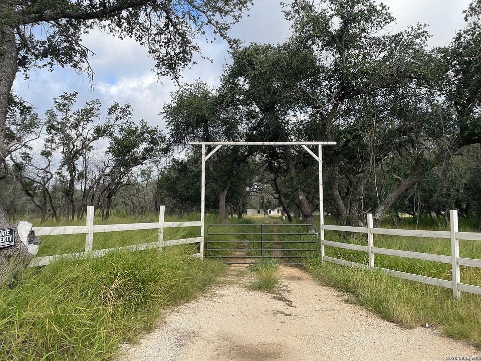 1st image of 1742 County Road 777