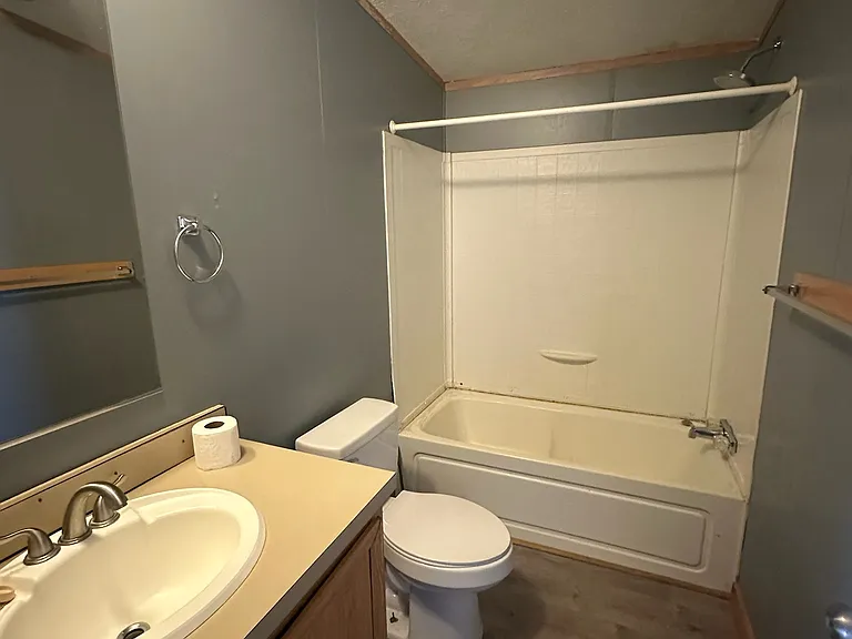 24968 Locke Rd — Photo 12
