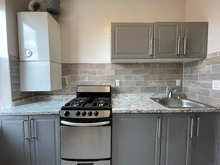 2700 Kennedy Blvd — Photo 5