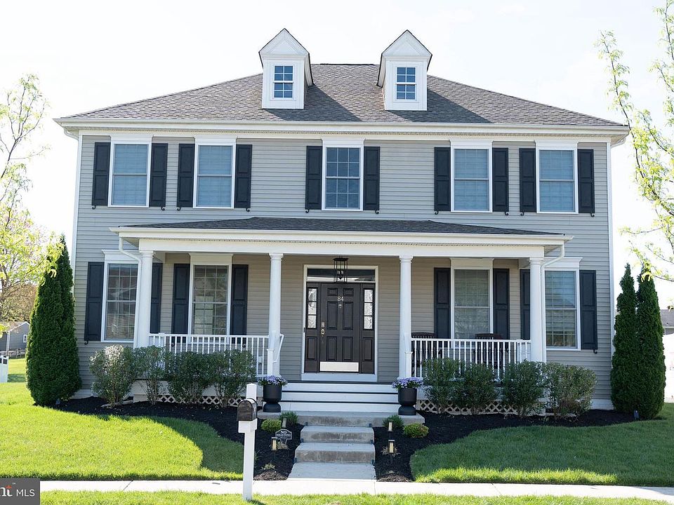 1st image of 84 Applegate Way