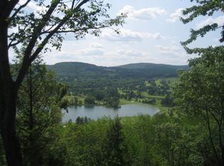 463 Alden Partridge Rd #A, Hartford, VT 05047