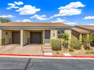 2727 Chinaberry Hill St, Laughlin, NV 89029