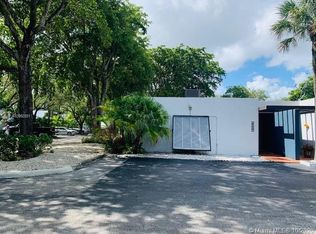 6393 Jack Rabbit Ln, Miami Lakes, FL 33014