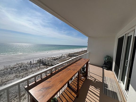 5th image of 670 Nautilus Ct Unit 404