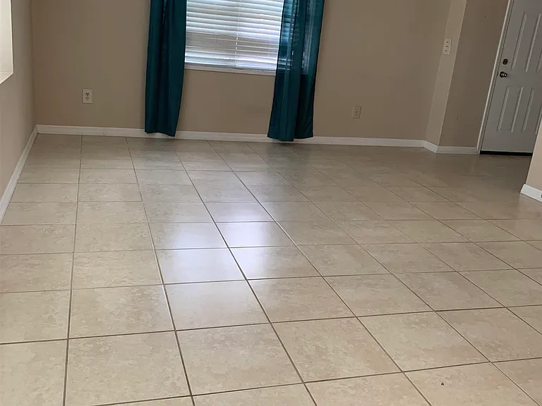 916 Palermo Rd — Photo 4