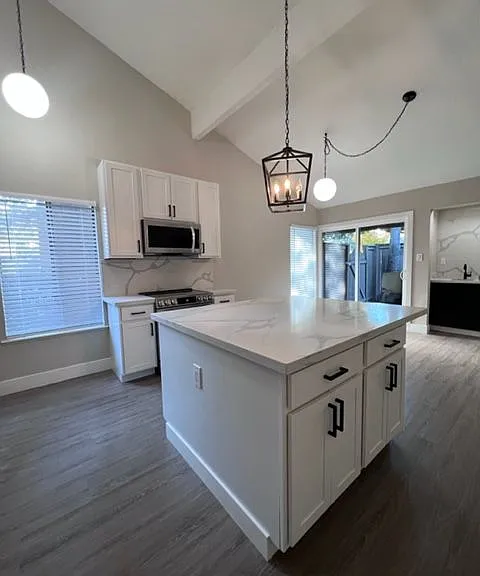 2455 American River Dr — Photo 9
