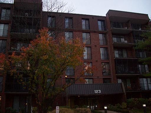 1st image of 123 Acacia Cir APT 409