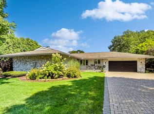 5 Shoshoni Trl, Lake Villa, IL 60046