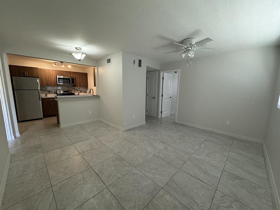 Marbella Ft Myers - 204 - 7961 Gladiolus Dr Fort Myers FL | Zillow