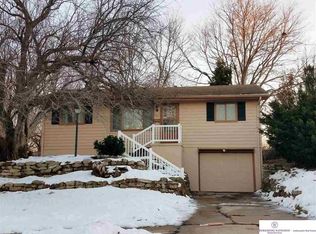 12111 N St, Omaha, NE 68137