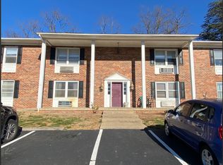 2407 Bare St #J, Staunton, VA 24401