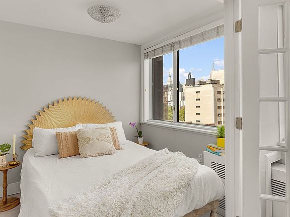 4th image of 333 E 14th St APT 11A