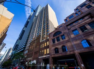 25 Grenville St #2108, Toronto, ON M4Y 2X5