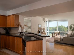3830 Bathurst St #606, Toronto, ON M3H6C5