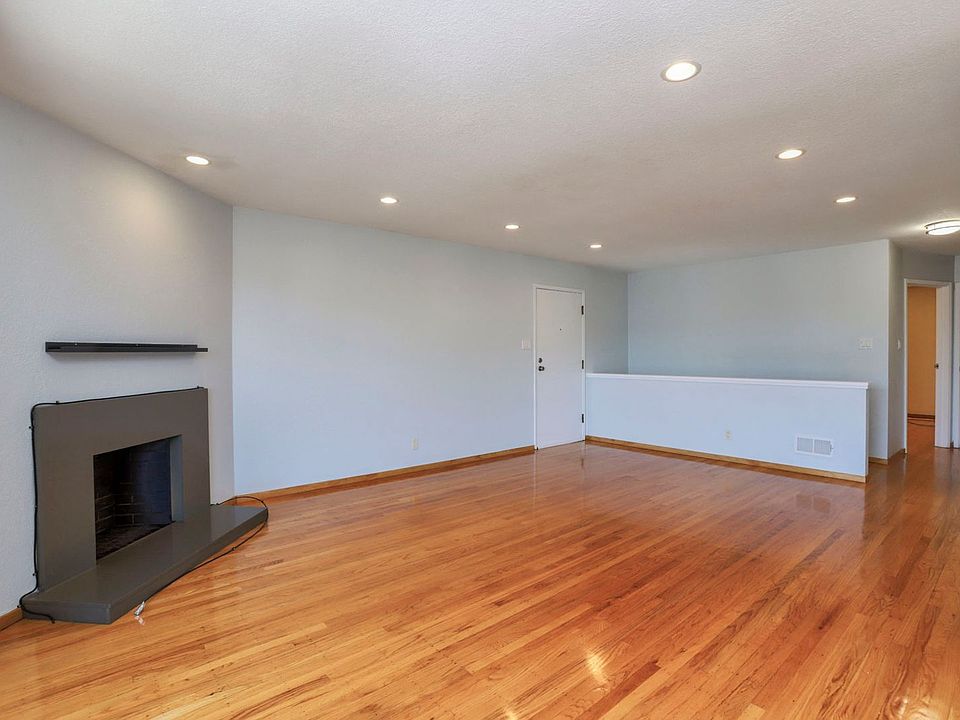 1st image of 88 Canterbury Ave
