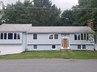 4 Smith St, Westborough, MA 01581