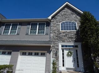 31 Marina Dr, Harveys Lake, PA 18618
