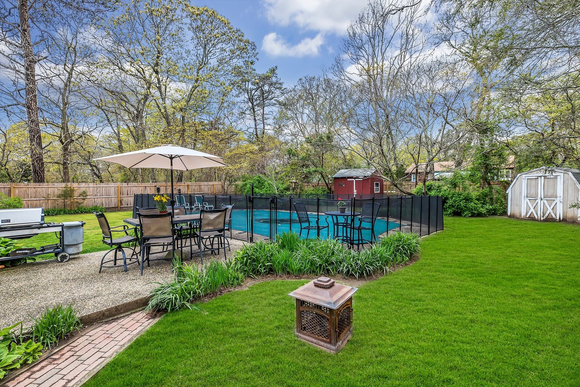 36 Argonne Rd E, Hampton Bays, NY 11946 Out East