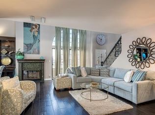 3910 Moore St APT 202, Los Angeles, CA 90066