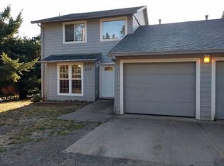 647 SW Pioneer Dr, Willamina, OR 97396