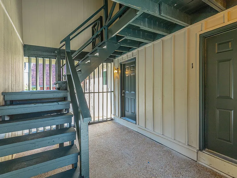 Missionary View: Modern Multifamily Living in Chattanooga — Photo 28