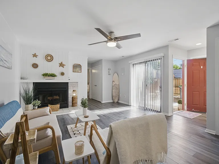 433 Marsh Duck Way — Photo 4