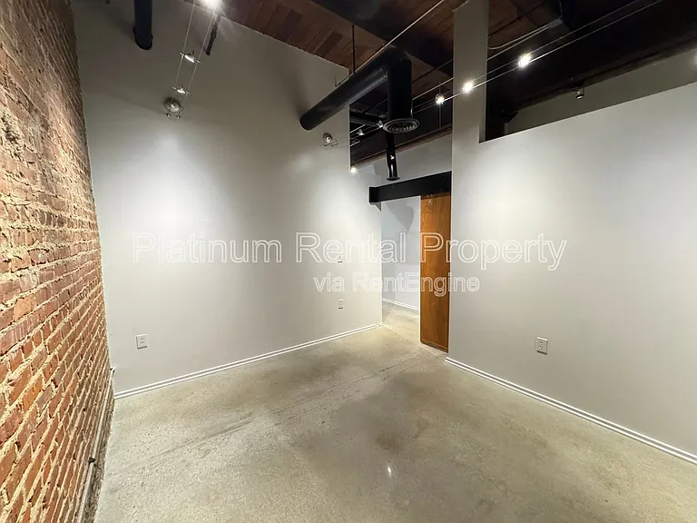 326 Nelson St SW #208 — Photo 14