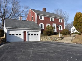 12 Mill Rd, Dudley, MA 01571