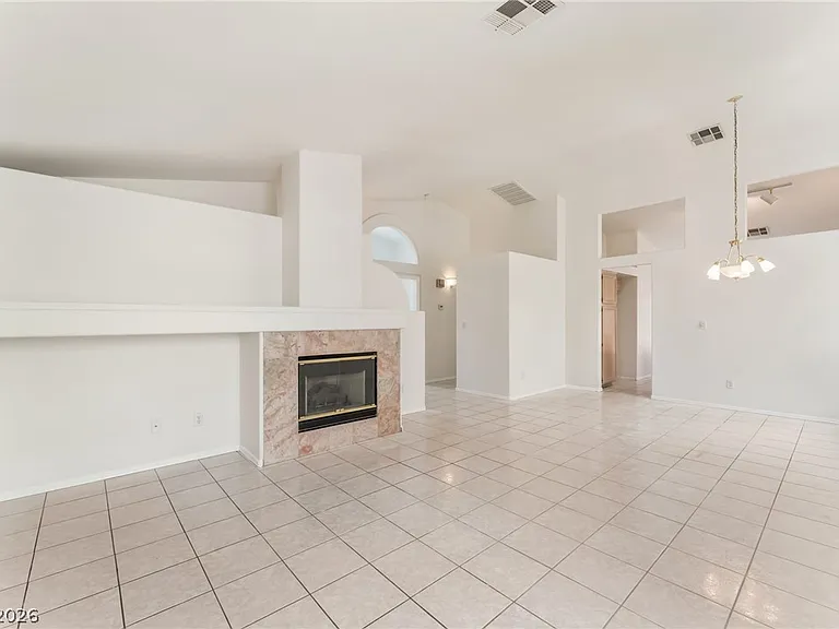 3523 Autumn Rain Ct — Photo 7