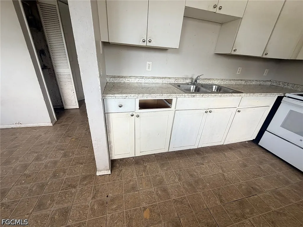 2 bed, 1.0 bath, 690 sqft, $1,000 — Photo 3