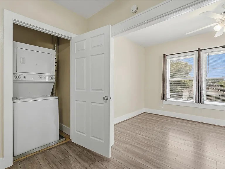 4201 Woodleigh St #3 — Photo 11