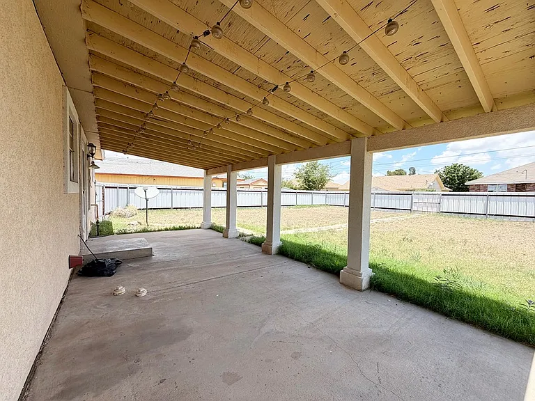 2 Star Cir — Photo 24