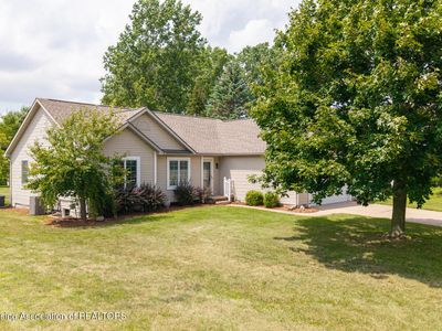 2465 Renfrew Way, Lansing, MI, 48911
