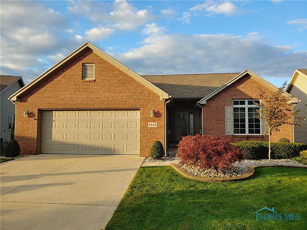 4412 Crystal Ridge Dr E, Maumee, OH 43537 Zillow