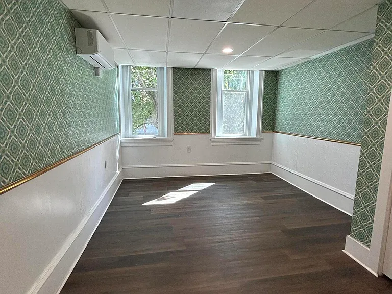 352 Market St #A — Photo 5