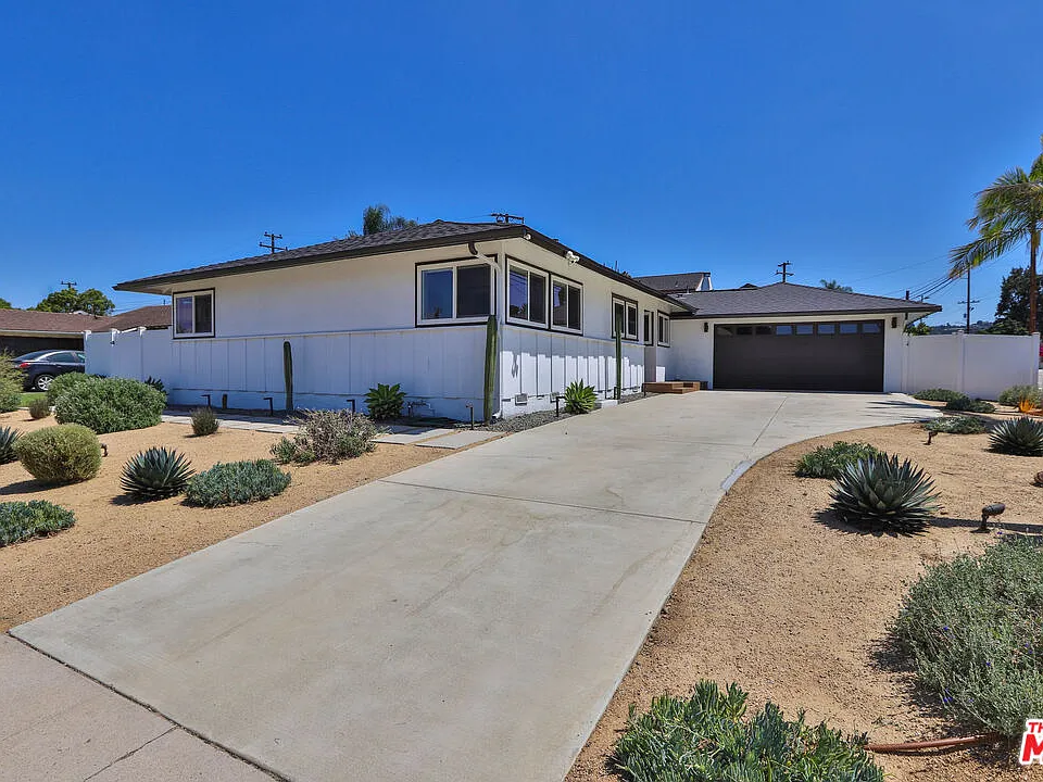 12831 Red Hill Ave