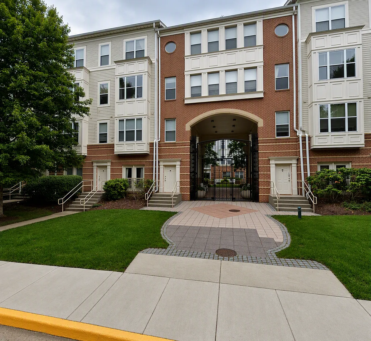 2 bed, 1100 sqft, $2,800 — Photo 3