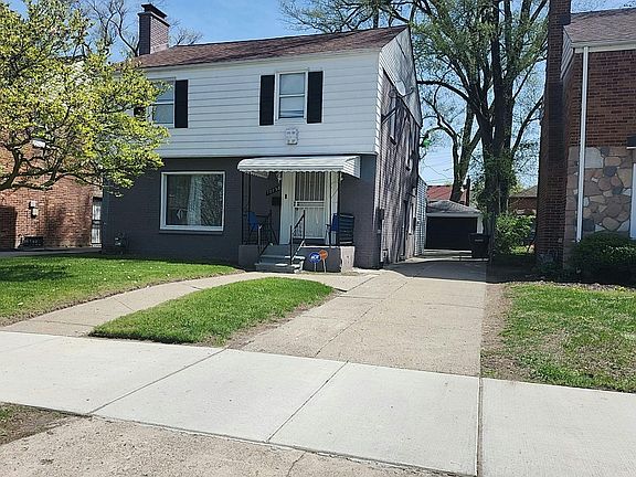 2nd image of 19758 Sorrento St