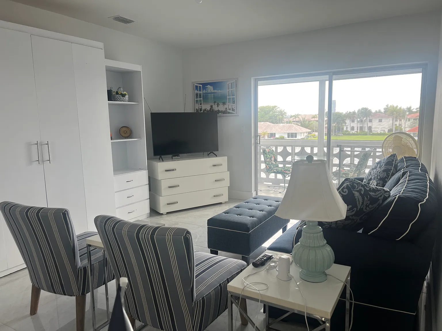 1 bed, 1000 sqft, $2,500 — Photo 2