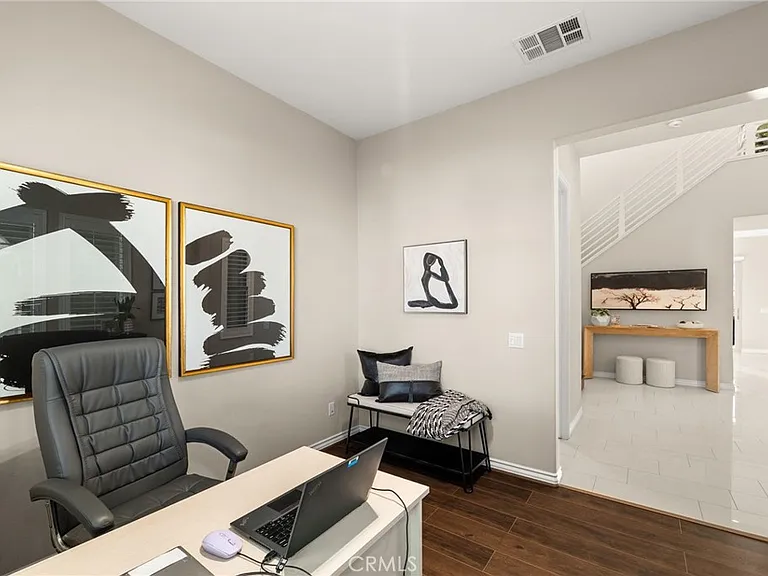 2413 Sierra Bella Dr — Photo 24