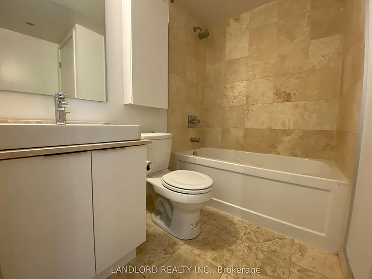 14 York St #5209 — Photo 18